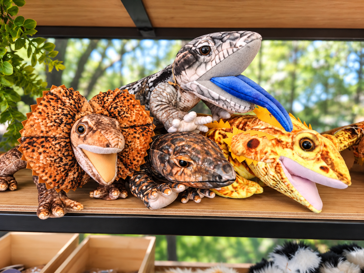 Lifelike Plush Reptile Shelf Display.png